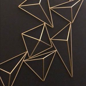 Meet your Posher, Celine